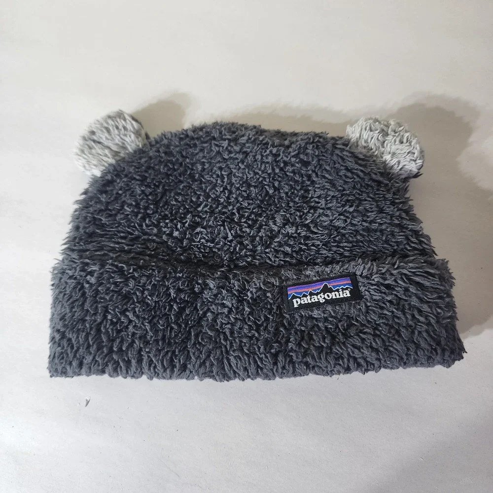 Patagonia Kids Baby Furry Friends Beanie Grey Fleece Bear Ear Hat 60560